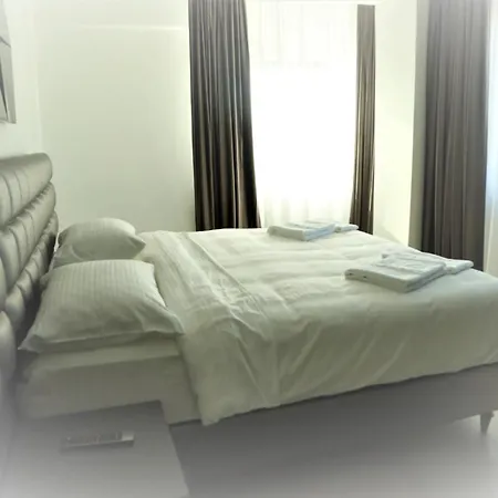 Apartahotel Enjoy Life