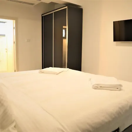 Aparthotel Enjoy Life