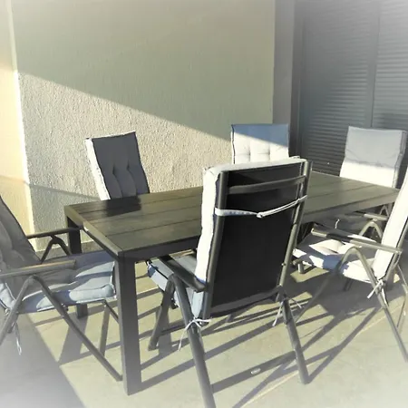Enjoy Life Aparthotel