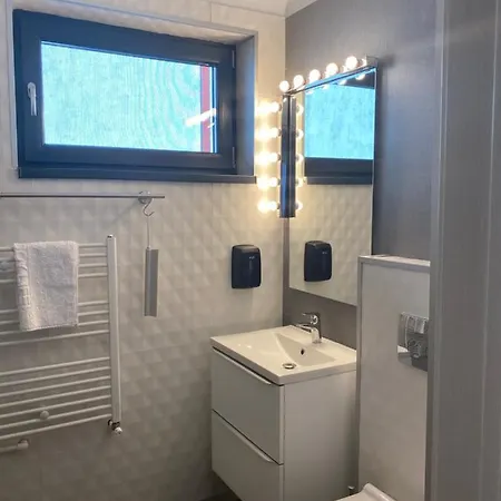 Enjoy Life Aparthotel 4*