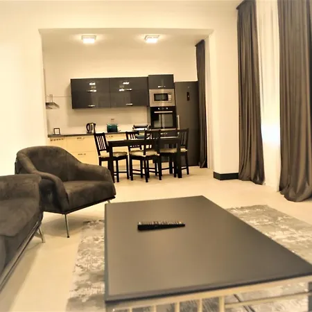 Enjoy Life Aparthotel