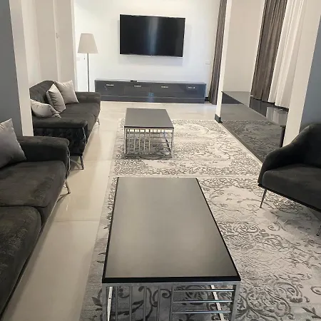 Aparthotel Enjoy Life 4*