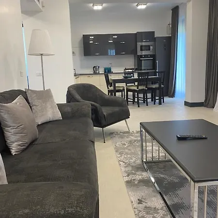 Enjoy Life Aparthotel