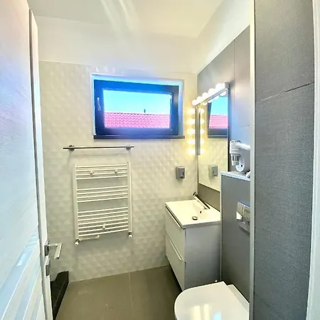 Aparthotel Enjoy Life 4*